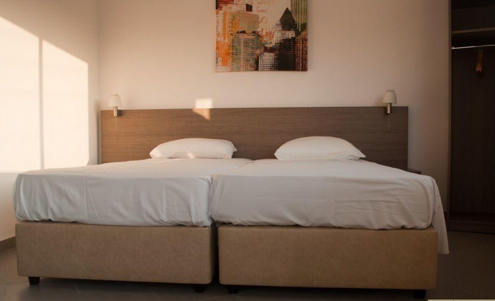 St. George Rent Rooms Larnaca Exterior photo