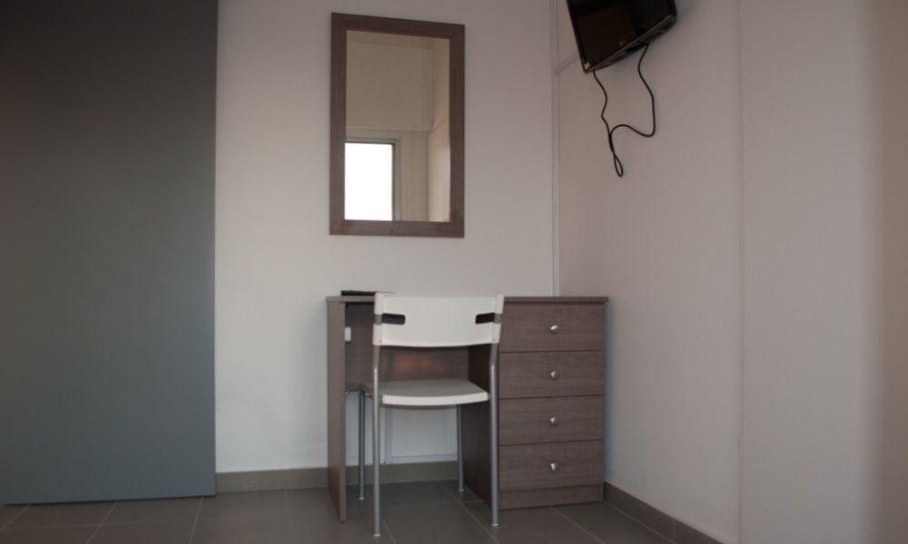 St. George Rent Rooms Larnaca Exterior photo